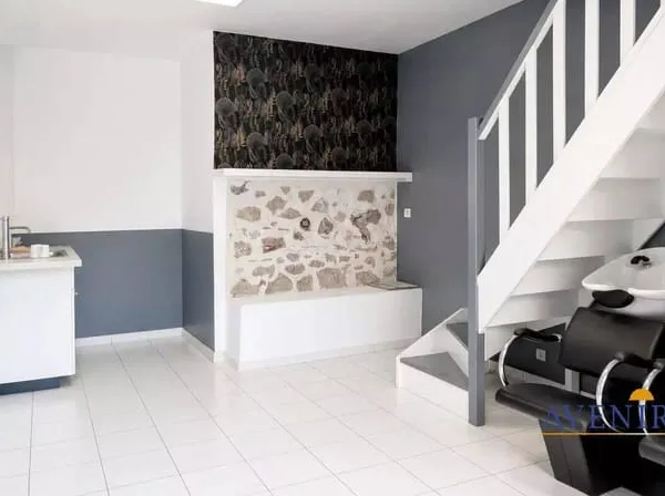 Local commercial 1 pièce 33 m²