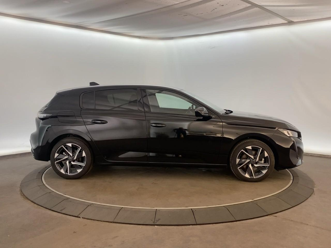 Peugeot 308 hybrid 145 e-dcs6 allure — photo 4