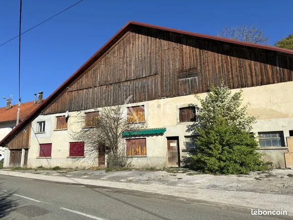 Maison avec terrain 162 m² Gilley