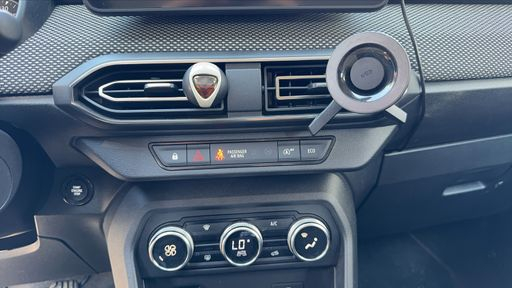 Dacia Jogger TCE 110 7 PLACES SL EXTREME + - Sl Extreme + – 2022 – 44771 km – Essence – Boîte Manuelle — photo 18