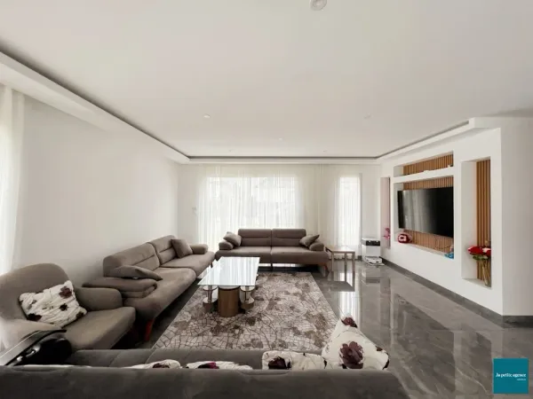 Maison 5 pièces 143 m²