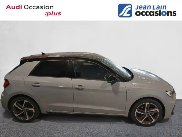 Audi A1 sportback 35 tfsi 150 ch s tronic 7 — photo 4