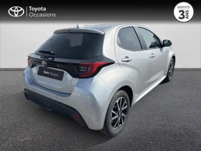 Toyota Yaris 70 vvt-i design 5p my22 — photo 2