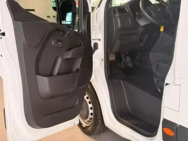 Renault Master fg f3500 l3h3 2.3 blue dci 135ch confort euro6e (19200?ht) — photo 15
