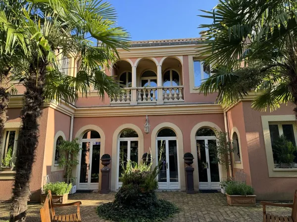 Vends hôtel particulier