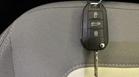 Opel Mokka 1.2 Turbo 100ch Elegance — photo 16