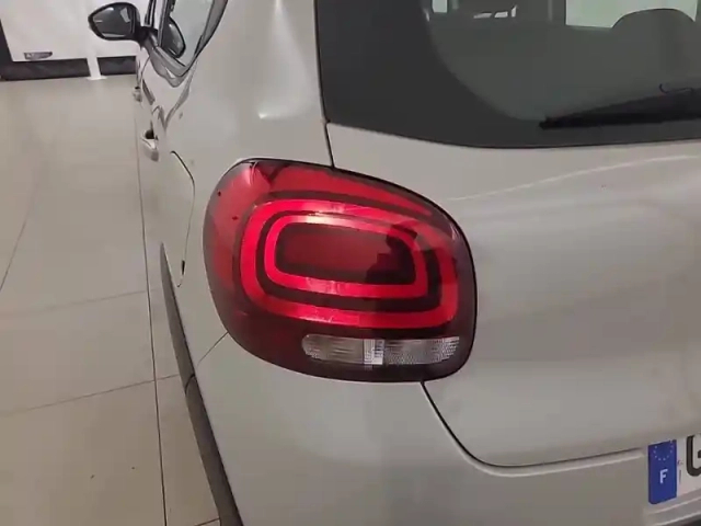 Citroën C3 puretech 83 ch bvm5 — photo 17