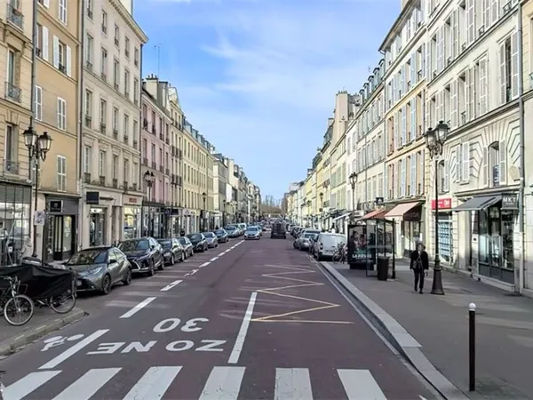 Local commercial 33 m² VERSAILLES