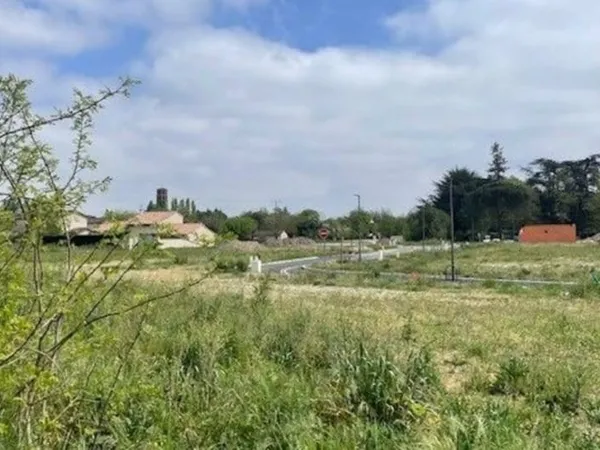 Terrain 422 m²