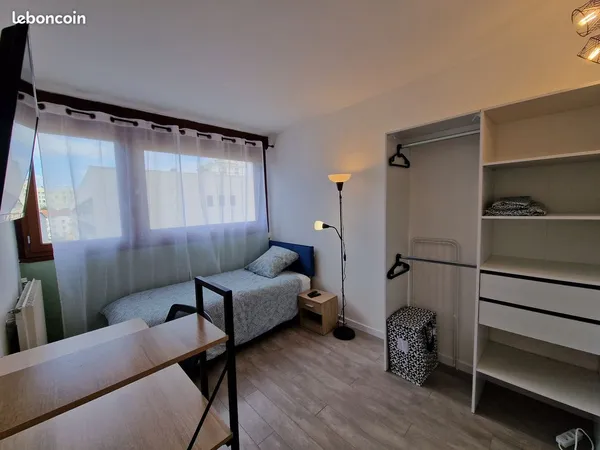 Appartement avec Chambre 15m² FAC/ Centre 2