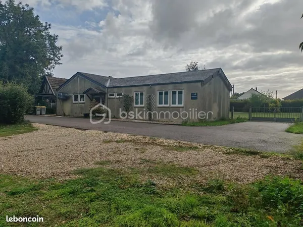 Local commercial 155 m²