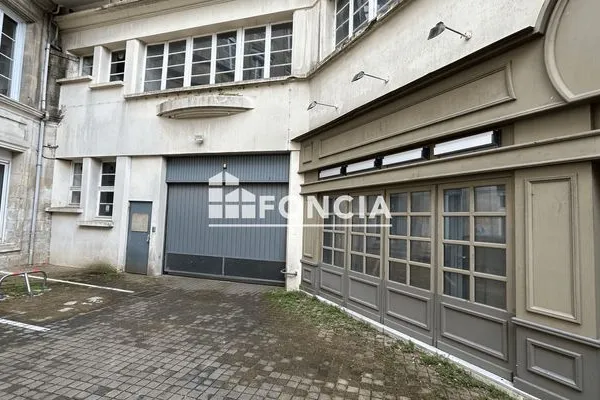 Stationnement Location Poitiers 83€