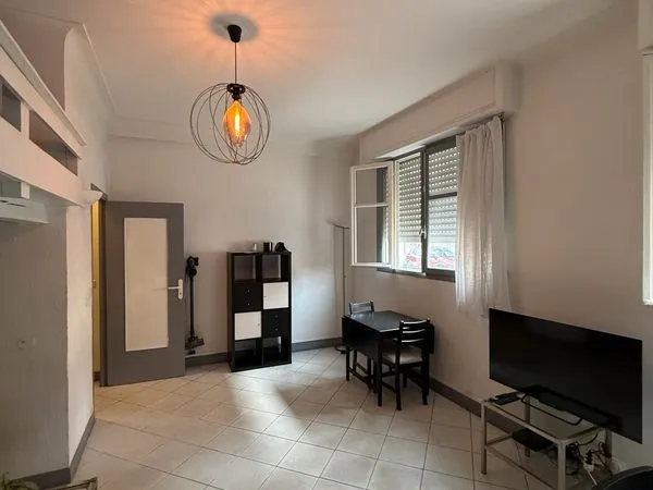 T1 meublé 30 m² + mezzanine - Nice Ferber - proche tram et plage