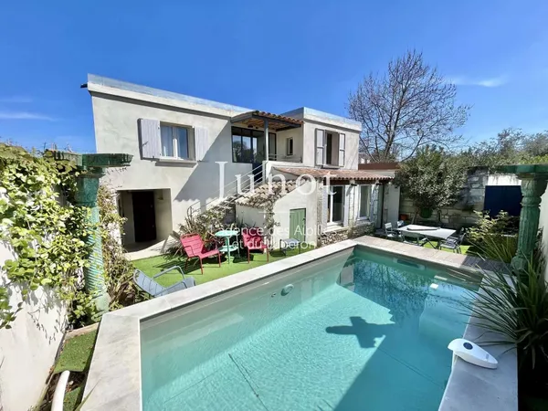 Maison 9 pièces 150 m²