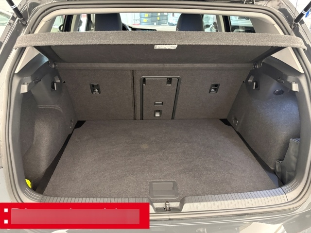 Volkswagen Golf 8 — photo 12