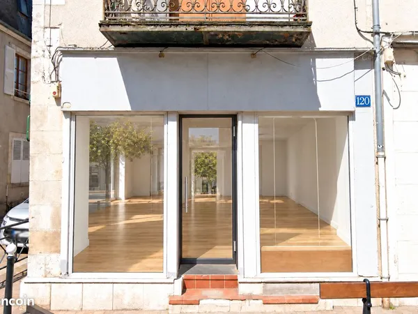 Boutique d'angle ultra centre Bourges