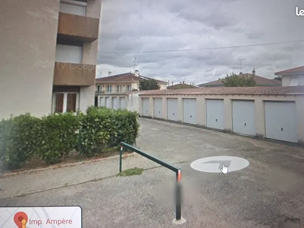 Garage Box 14m² Centre ville tonneins
