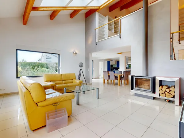 Maison d'architecte - piscine - Altviller -5 pièces- 182 m2
