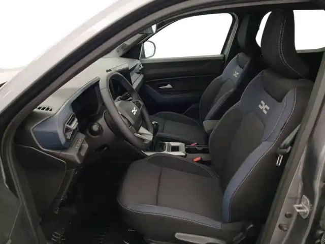 Dacia Duster mild hybrid 130 — photo 10