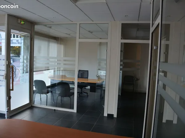 A louer local bureau annecy place aux bois