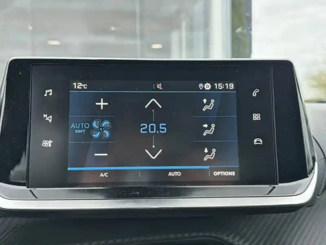 Peugeot 2008 bluehdi 130 s&amp;s eat8 — photo 22