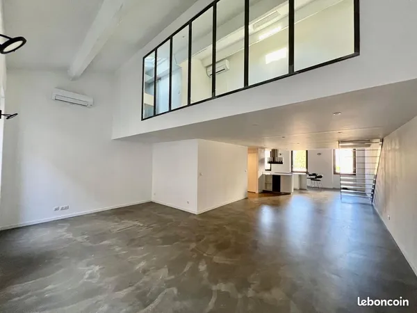 Coloc neuve haut de gamme, duplex meublé de 130 m², 4 chambres, 10 min à pied de la fac de médecine
