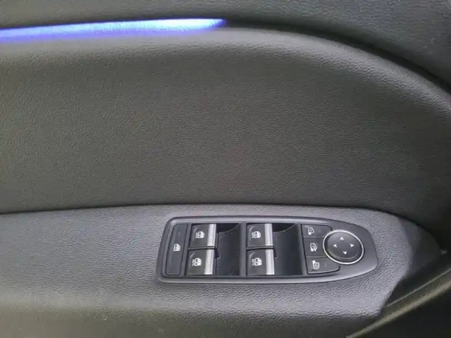 Renault Captur tce 130 edc fap — photo 32