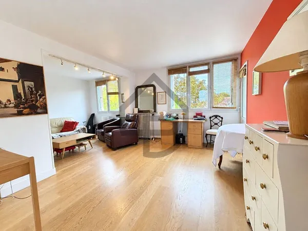 Appartement 5 pièces 80 m²