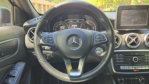 Mercedes Classe A 1.5 160 CDI 90 - Inspiration – 2018 – 103410 km – Diesel – Boîte Manuelle — photo 38