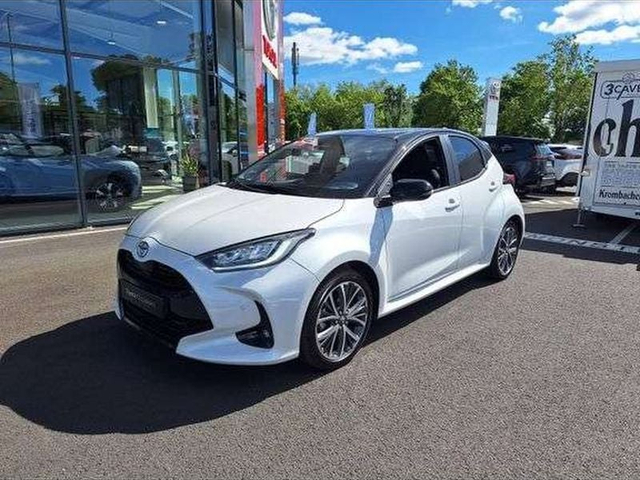 Toyota YARIS Toyota Yaris 116h Collection 5p MC24
