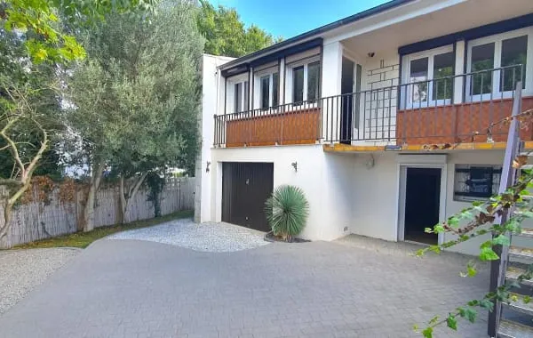 Maison 5 pièces 110 m²