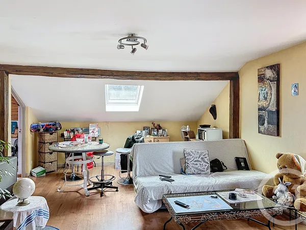 Appartement 2 pièces 74 m²