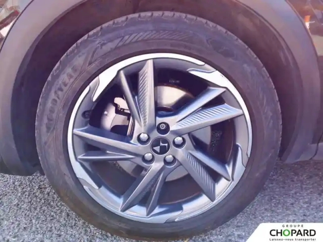 Ds Ds 7 ds7 crossback hybride e-tense 300 eat8 4x4 — photo 21