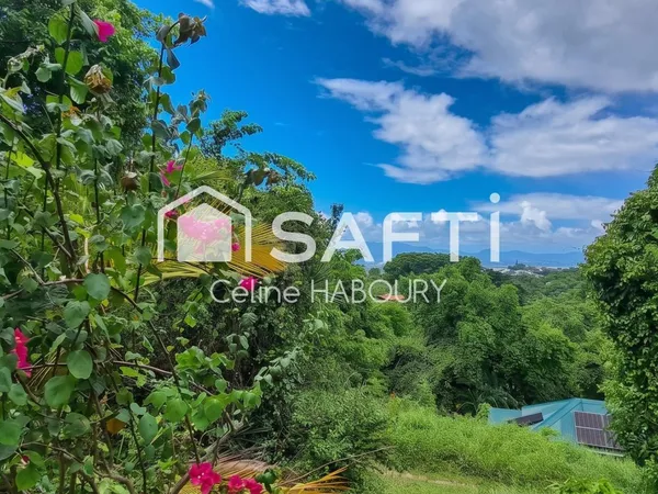 TERRAIN 1434 M2 AVEC MAGNIFIQUE VUE SUR MER ET MONTAGNE