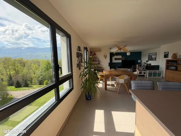 T4 de 133 m² avec garage double - 5ème étage Vue Jura - Domotique - Vente Particulier - Parc Jean Mo
