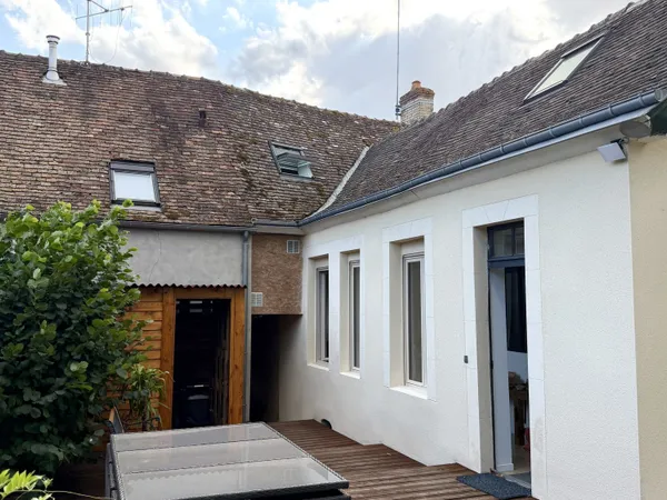 MAISON DE VILLE RÉNOVÉE - 70 M2
