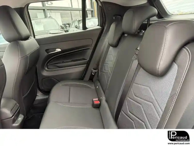 Jeep Avenger 1.2 turbo t3 110 ch e-hybrid bvr6 — photo 23