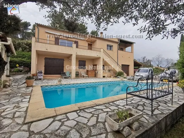 Villa 6 pièces 110 m²