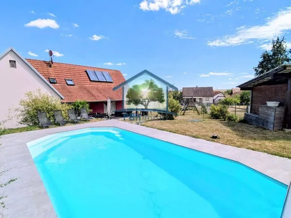 Maison 8 pièces 237 m²