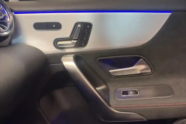 Mercedes Classe A 35 mercedes-amg 7g-dct speedshift amg 4matic — photo 5