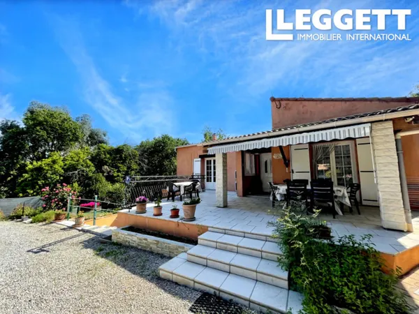 villa avec studio piscine et jolie jardin