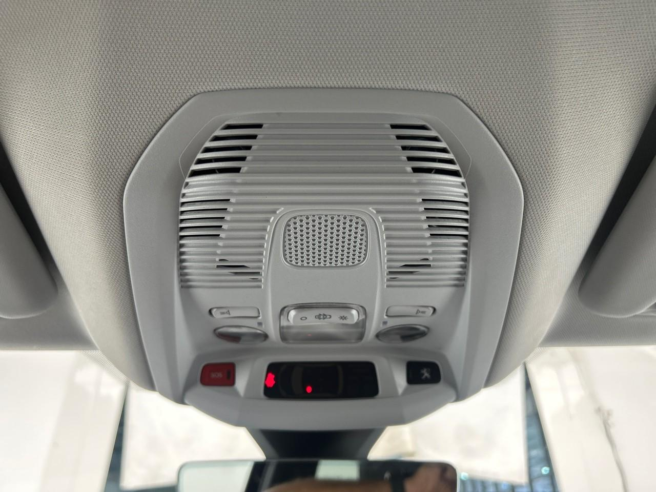 Peugeot 3008 hybrid 225 e-eat8 allure pack — photo 34