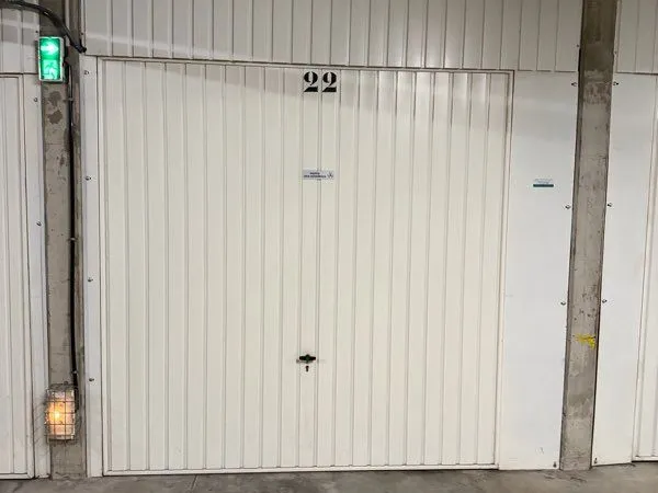 Garage Tassin la demi-lune résidence le quatuor