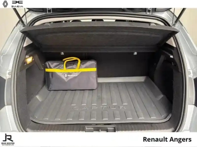 Renault Captur 1.6 e-tech plug-in 160ch intens — photo 7