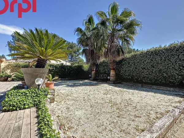 Maison 5 pièces 223 m²