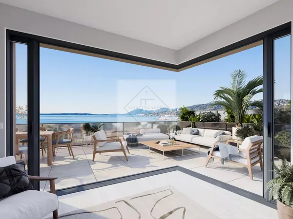Penthouse neuf d’exception avec vue mer panoramique à Juan-les-Pins