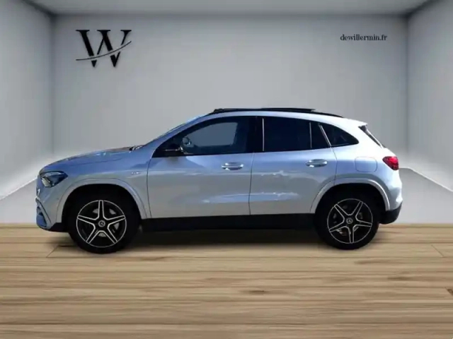 Mercedes Gla 250 e hybrid eq amg line — photo 4