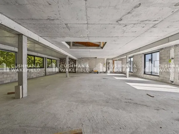 Bureaux 435 m²