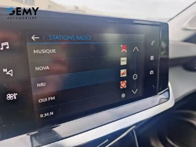Peugeot 2008 puretech 100 s&amp;s bvm6 — photo 20