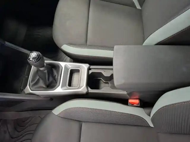 Dacia Duster eco-g 100 — photo 22